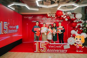 Hành trình 15 năm mang giải pháp tài chính thiết thực phục vụ người Việt